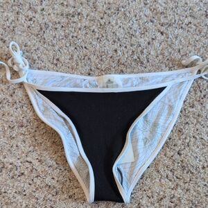Volcom Black and White Bikini Bottom Side Tie Sz L NWOT